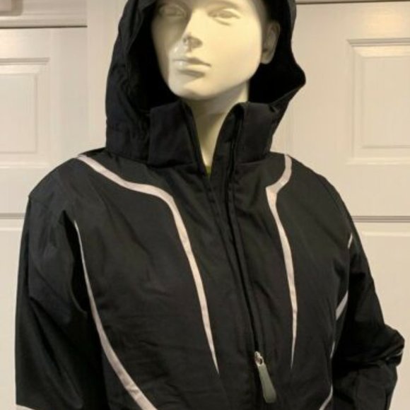 New with tags, authentic
SPYDER girls breaker -Active Sports - Picture 12 of 12